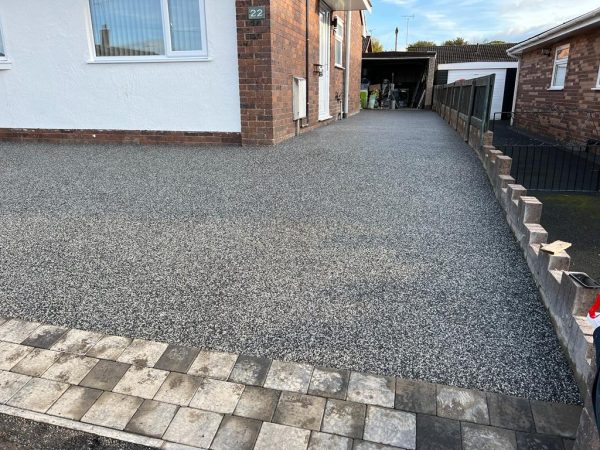 Resin resurfacing in Ardleigh